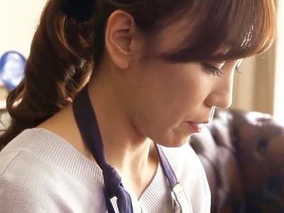 《藤澤美織》レイプ事件を起こすほど性欲絶倫な息子に犯される人妻母！SEX依存症の我が子に突き上げられる壮絶な近親相姦！！