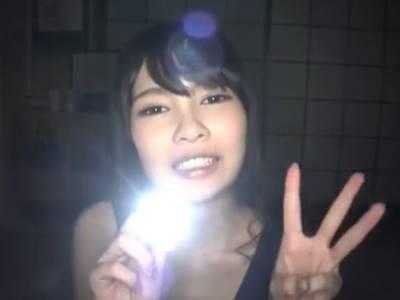 3つ数えると画面の中に入る催眠術であなたを気持ちよくする貧乳少女＜跡美しゅり×洗脳×ぺ二バン×アナル＞
