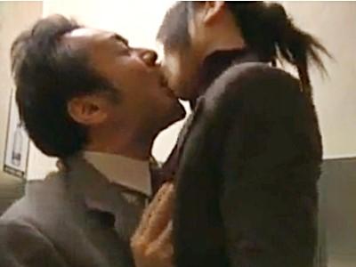 【熟女/FAプロ】中高年の火遊び…久々の同窓会で出会った人妻がホテルやカラオケBOXで燃えるような不倫セックス！