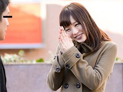 可愛いお姉さんがアダルトショップにきた素人のお客さんを逆痴漢して店内でハメる企画が抜ける！！【鈴村あいり】