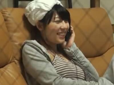 【民家覗き盗撮】女子大生風の風呂上がり美少女がおっぱいポロリしてカーテン開けたままテレフォンオナニー！＜素人ヤバイやつ＞