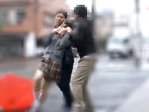 ヤバイやつ！《女子校生連れ去りレイプ》通学路を歩く美少女を拉致監禁して強姦！戸惑うウブなJKを強引にハメまくる痴漢凌辱