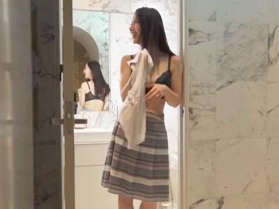 『お母さん困るわ♡』息子に口説かれるナイスバディ人妻熟女！勃起チ●ポに突かれ女の声で喘ぐ中出し近親相姦【母子交尾】