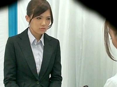《マジックミラー号レディースクリニック》無料検診と騙されたOLお姉さんが分娩台で膣内を掻き回される凌辱レイプ盗撮！