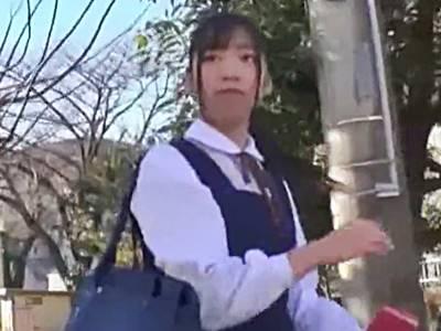 《JK強姦》友達に売られた弓道部の女子高生を読者モデルと騙して拉致監禁し、集団レイプ魔による鬼畜性的暴行が行われる