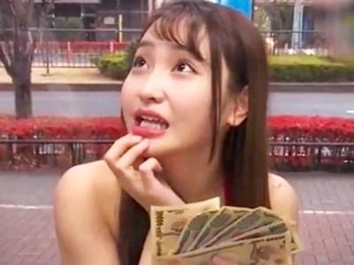 《マジックミラー号》「えっえっ！？」お椀型おっぱいのスレンダー美少女が次々とお金を渡されエッチな事しちゃうww素人ナンパ