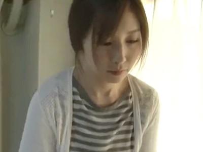 《ヘンリー塚本×人妻レイプ》夫の不在時に義父に無理やり犯された嫁。。チャイムを鳴らし玄関で待ち構える義父の恐怖…
