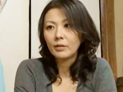 《ヘンリー塚本》再婚した母親が親子丼セックス！！新しい亭主に娘もろとも抱かれ快楽を貪る熟女人妻！【円城ひとみ】