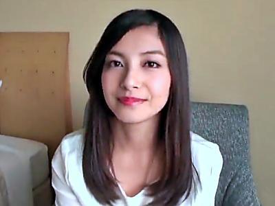 ■素人/三十路人妻『最近シてなくて…』30歳で欲求不満なスレンダー貧乳奥様！モデル級お上品熟女が不倫個人撮影！！
