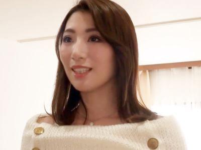 《義母》『私を受け入れてほしいの♡』新しい人妻熟女・お母さん！連れ子にレイプされてしまい何度も絶頂する美魔女【遥あやね】