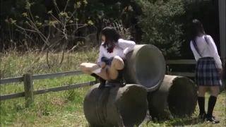 ※野ションを目撃されて男にハメられるJK！家まで間に合わないからその返でした事でエライことに！！