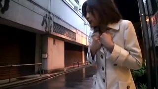 変態調教◆緊縛されたまま屋外に連れ出されるお姉さん！縄を強く引っ張られ思わず叫び声が漏れる