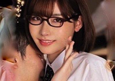 《文系メガネ女子の誘惑♡》「出してぇ♡抜いてあげるぅ♡」童貞男に美人同級生が優しくささやき筆おろし！！バイノーラルで耳元で囁かれる超〜エロな卑猥隠語にどびゅどびゅっっ！！