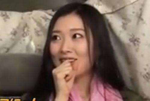 ＜人妻ナンパ＞美女奥様が言葉巧みにヤリカーに連れ込まれランジェリー見世から興奮したデカチン男優にハメられ中出しをくらう