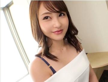 ＜素人ナンパ＞顔もスタイルも超S級！タイトなミニスカートと肩出しのトップスで刺激的♪