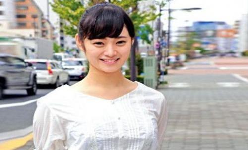 ＜素人＞何度もイッちゃう敏感女子が大開脚観音開きでデカチンを受け入れる！最初は素股だったがヌルっと挿って爆沈昇天！！
