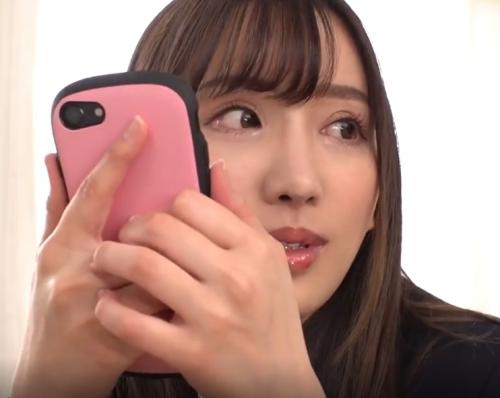 女友達の過剰なサービス！チュウからエッチまで教えてもらったおいしい出来事☆彡【楪カレン】