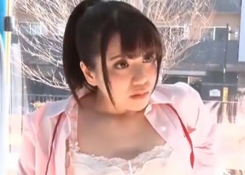 ＜MM号＞おっぱいマッサージを受けながら羞恥インタビューに答えてもらうとだんだんHな気分になってきておまたは大洪水！