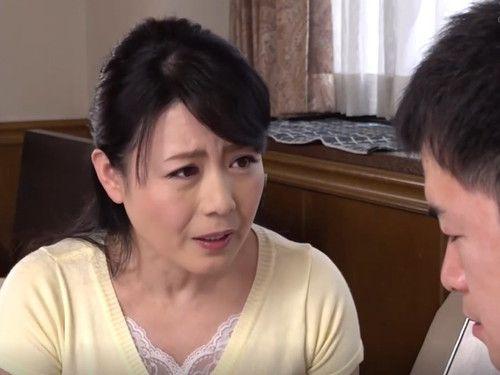＜エロドラマ＞彼女は後悔するなら告白したほうが良いと言った。僕は思い切って彼女に告白した。こんなおばさんなのに？