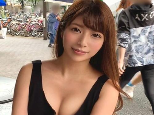 ＜ハメ撮り＞マッチアプリでひっかけた超SSSランク美女がうっかり股を開いて大痙攣！デカチンにガン突きされて思わずアヘ顔！