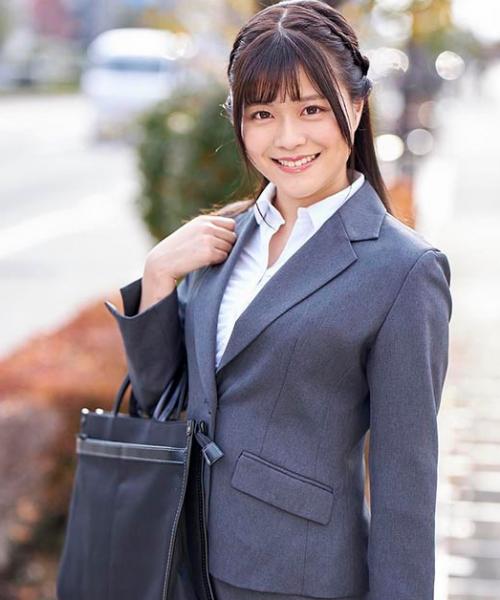 ＜マジックミラー号＞内定を貰えると思って受け入れたHな要求にエスカレートする面接官の超セクハラに思わず悶えまくり！