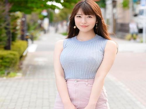＜マジックミラー号＞牛乳口に含みくすぐり我慢できたら賞金＝AV男優の凄テクでHにいじくりたおし＜エロ企画＞