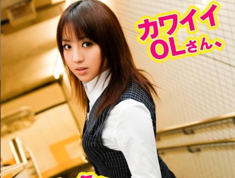 面接だけのつもりが、もう今日やりたい⇒ファミレスのトイレで撮影⇒声が漏れないようにと思いながらも念願の3P叶う！！