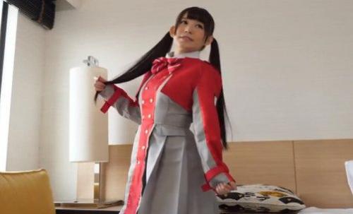 萌え系ロリ美少女が貪欲性欲追及！パイパンビッチアクメイキ！自らクリさわりながら挿入に昇天！フィニッシュ真正中出し☆