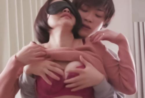 【友田真希】めちゃくちゃタイプで巨乳な熟女をハメだおして絶頂へ導いてやった！３Pも大好きなビッチ人妻