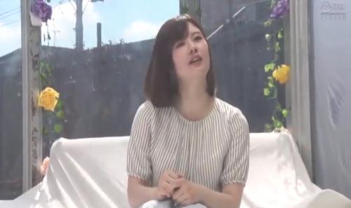 ＜マジックミラー号＞産後の感度爆上がりオマ○コに容赦ない激ピストンで全員家庭を忘れて連続本気イキ！