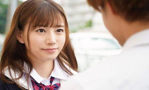 ＜寝取り＞可愛さSSS級ランクの隣のお姉ちゃんが僕が彼女ができると豹変！僕を誘惑しエッチな行動にでてくる。僕の童貞は・・
