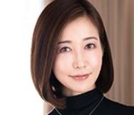 欲求不満な友達の母親をパイ舐めで発情させギンだちしたち●ぽをずっぽずっぽとインサート【篠田ゆう】