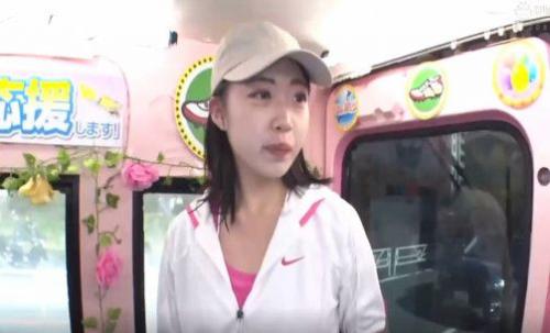 ＜マジックミラー便＞美ジョガーオマ○コはデカチンの挿入も拒めず美尻を震わせ連続絶頂！汗だくになりながらのけぞりイキ！！