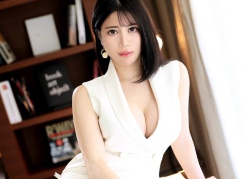 【新川紗良】ミステリアスな雰囲気が魅力的なグラマラス受付嬢が登場！刺激に敏感になっている体…その快楽に没頭しイキ乱れる！