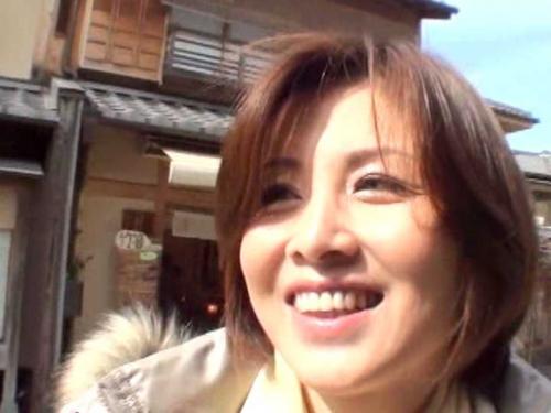 【熟女】旦那とは冷え気味…不倫SEXで女の喜びを思い出す不貞おばさん！！