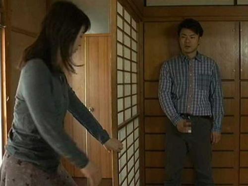 【ヘンリー塚本】『お前ら親子だろうが！』母子SEXを見て激怒！母がガチギレで金属バットを手に反撃する