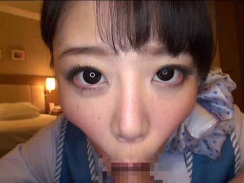 【主観】美人CAが見つめて奉仕のフェラ抜きサービス！視線に激萌えで大量放出不可避ｗ