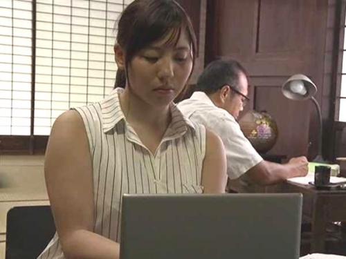 【ヘンリー塚本】『んっ気持ちぃ…♥』義父と禁断Fuckに堕ちる爆乳熟女！旦那に言えないNTRファック！！あ