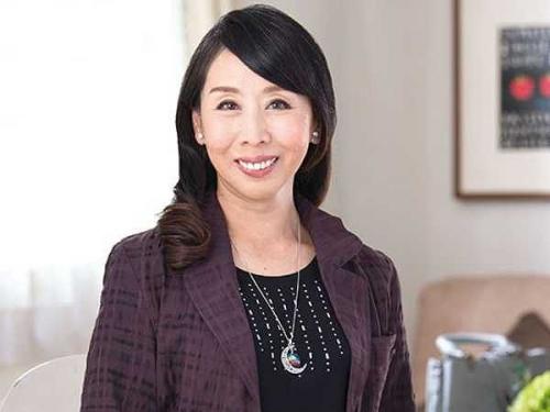 【五十路】『最近ご無沙汰で…♥』SEXレスをカミングアウト！チ○ポ求めるおばさんのどん欲Fuck！！