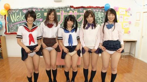 〈ｊｋオナサポ〉文化祭でお客のオナニーをお手伝いしてくれる最高な模擬店ｗｗ