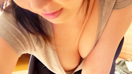 【レイプ】爆乳をパイチラする家事代行のおばさんにムラムラが止まらず襲い掛かる！！