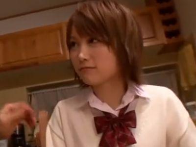 かわいい美少女JKと3Pセックス！可愛い顔してエッチな女の子！驚愕の神映像
