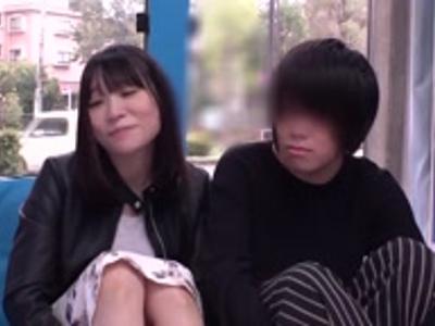 /外見える!?:企画/【エロエロカー】女子大生が恋人のちんぽを見つけられずお仕置きエッチ！即抜け注意なエロ動画
