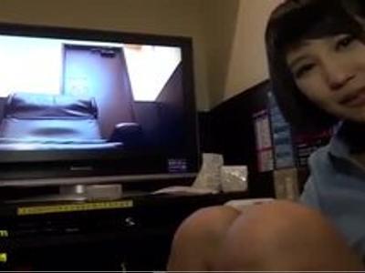 /ドキュメンタリー:素人/おっぱい大きなセクシー女優がオナニーしている素人男性の前に突然登場して…！驚愕の神ビデオ