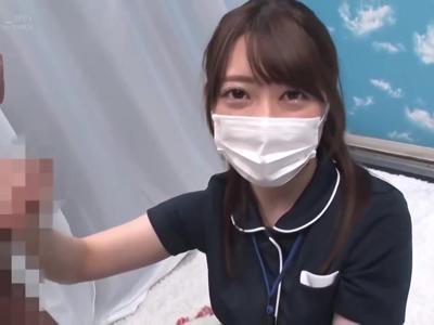 /外見える!?:素人ナンパ/『ちょっと待ってください！』可愛い看護婦さんにチンポを合法的に露出！妄想注意なR18映像