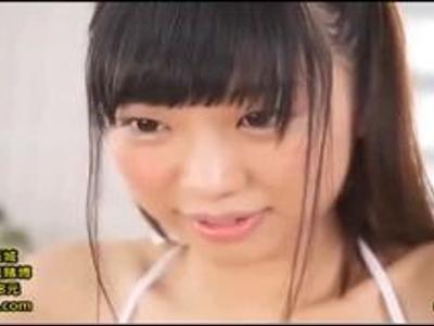極小水着の美女がエッチなご奉仕！プルルンおっぱいで気持ちよさそうなチチスリ！発情決定の大興奮