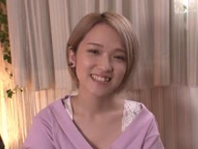 /美少女:美乳/椎名そら ロリ顔の美少女が素人男性並べて連続膣内射精H！男性におすすめのR18動画