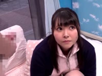 /外見える!?:看護師/『我慢しなくていいよ』ボインナースがチェリーボーイにエロいご奉仕！発情確実な超絶エッチな動画
