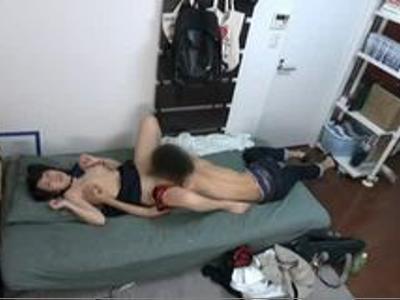 /のぞき:高校生/制服高校生を部屋に連れて帰ってH盗撮！お肌ピチピチな女の子