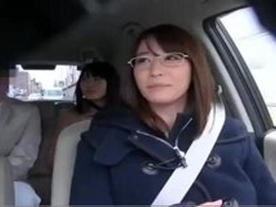 /おっぱい:エロ動画/『妻のHが見たい！』変態な旦那が企画した妻の寝取らせ作戦！魅力的な女の子